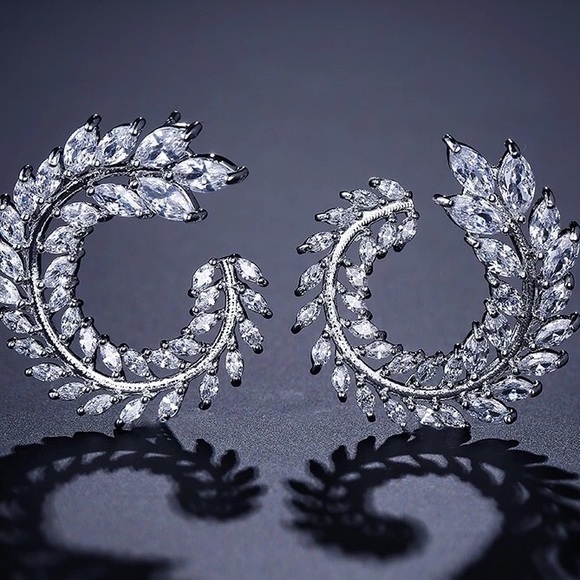 Jewelry - CZ Leaf Earrings